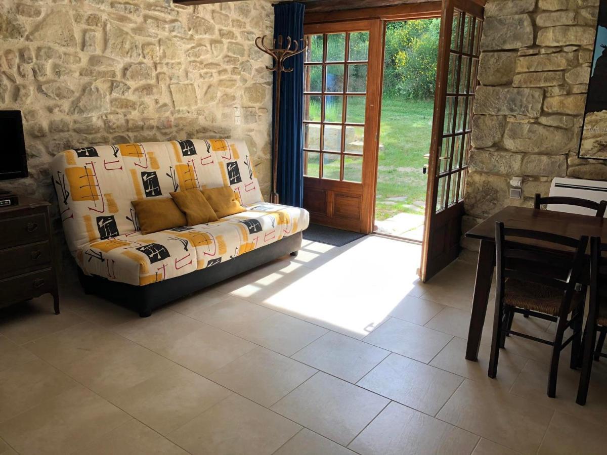 Bed and Breakfast Weekend En Provence Comps  Экстерьер фото