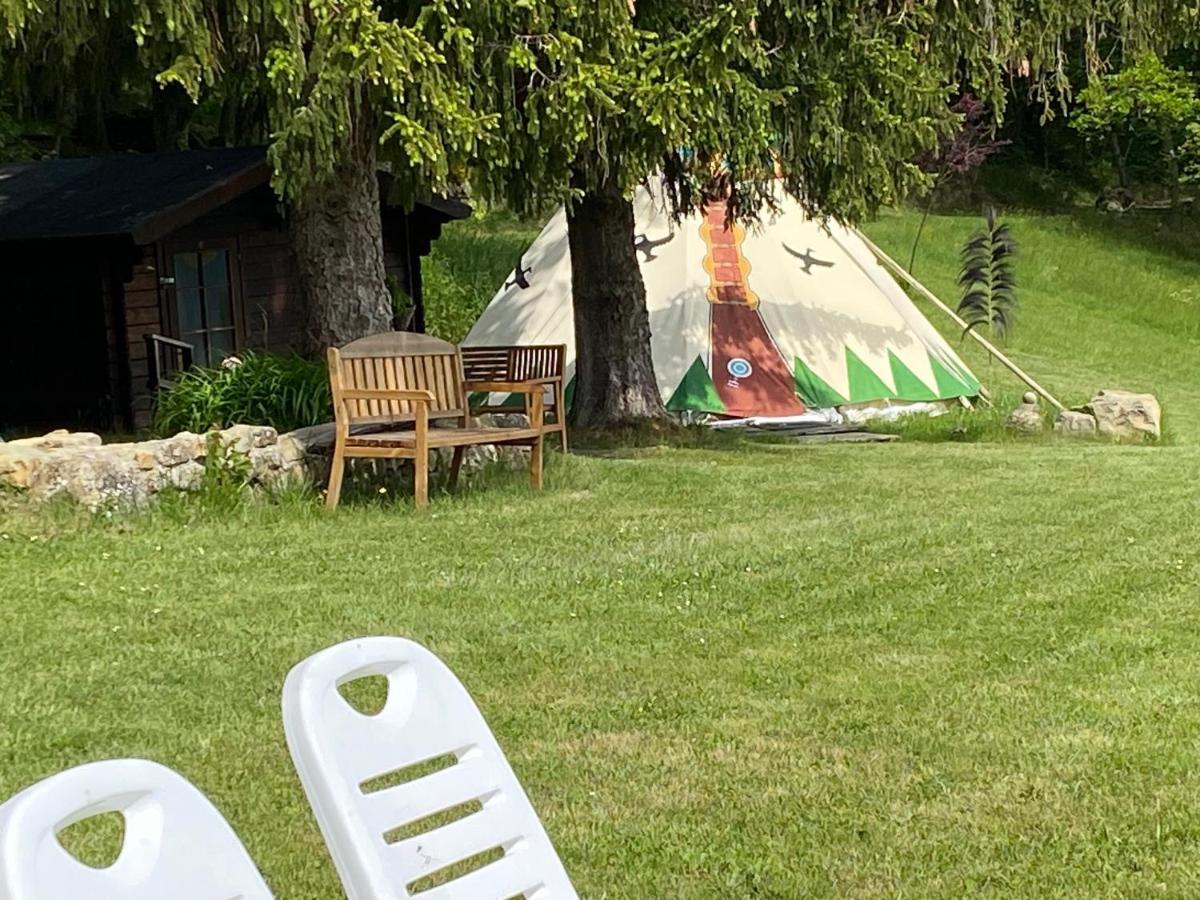 Bed and Breakfast Weekend En Provence Comps  Экстерьер фото