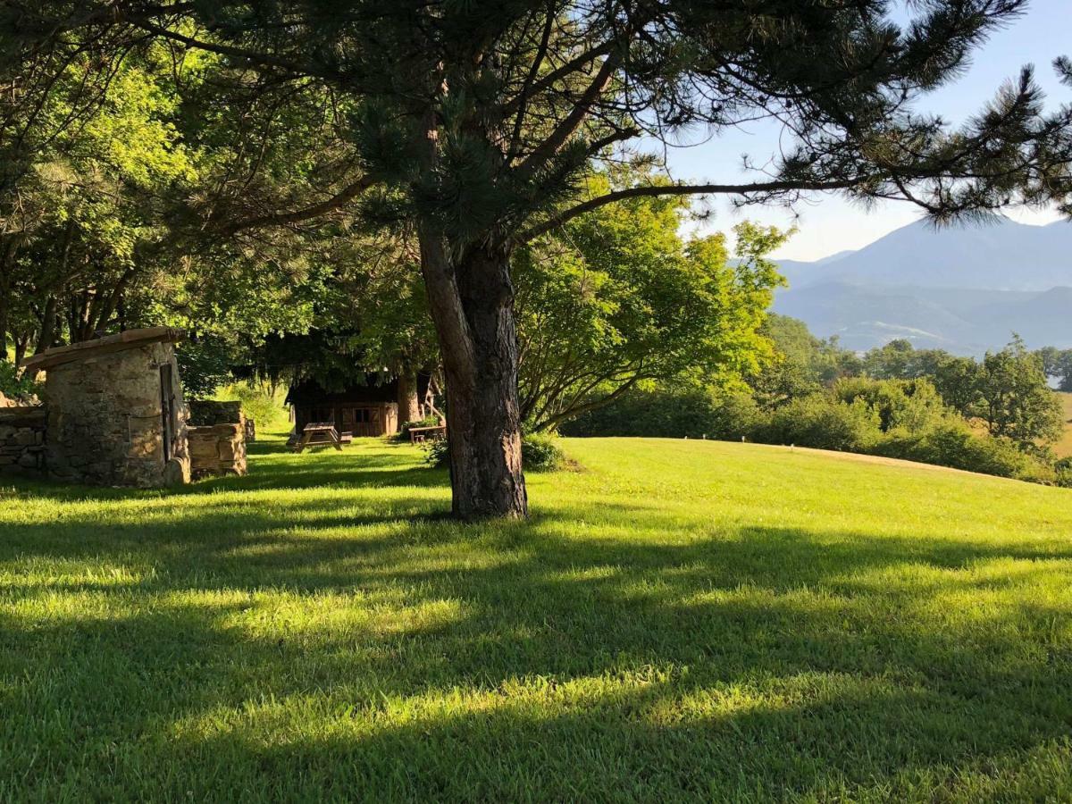 Bed and Breakfast Weekend En Provence Comps  Экстерьер фото